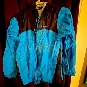 Columbia rain coat